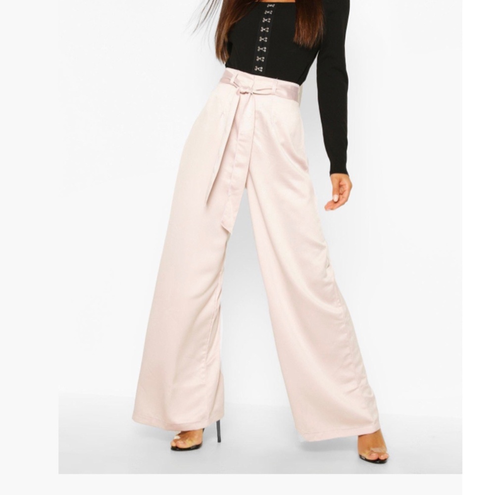Boohoo Tie Waist Woven Satin Wide Leg Trouser